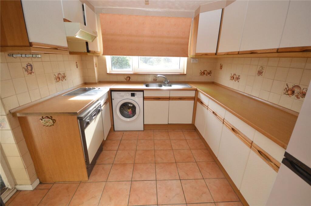 House in Luton, Sundon Park - View 3