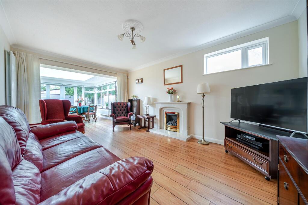 House in Gosport, Hampshire - View 3