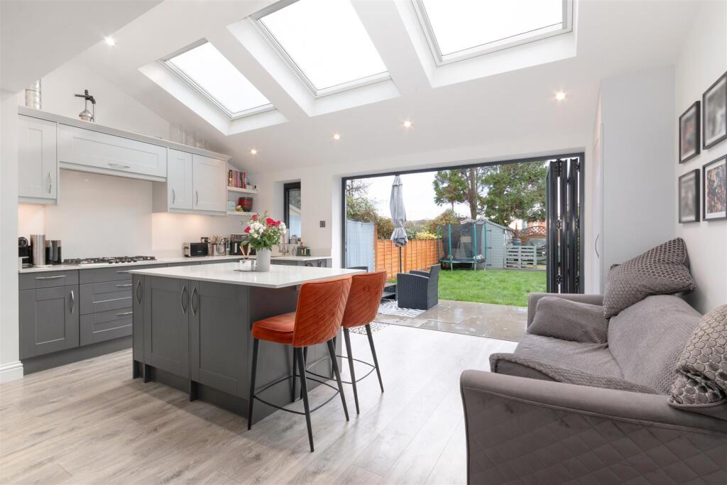 Main image of property: Tennyson Avenue, Motspur Park