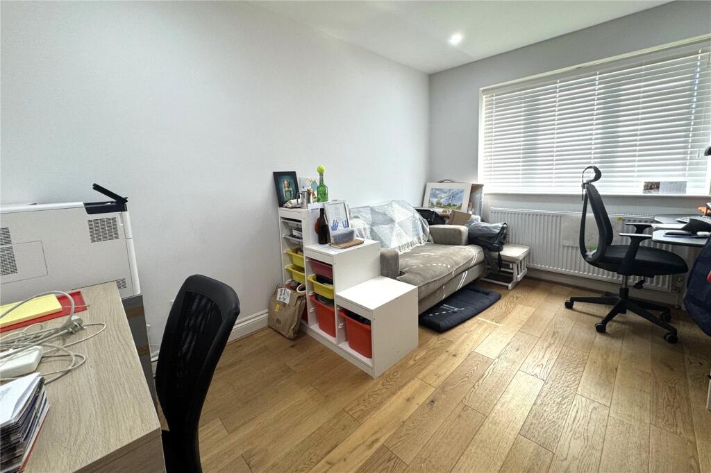 House in Reading - View 4