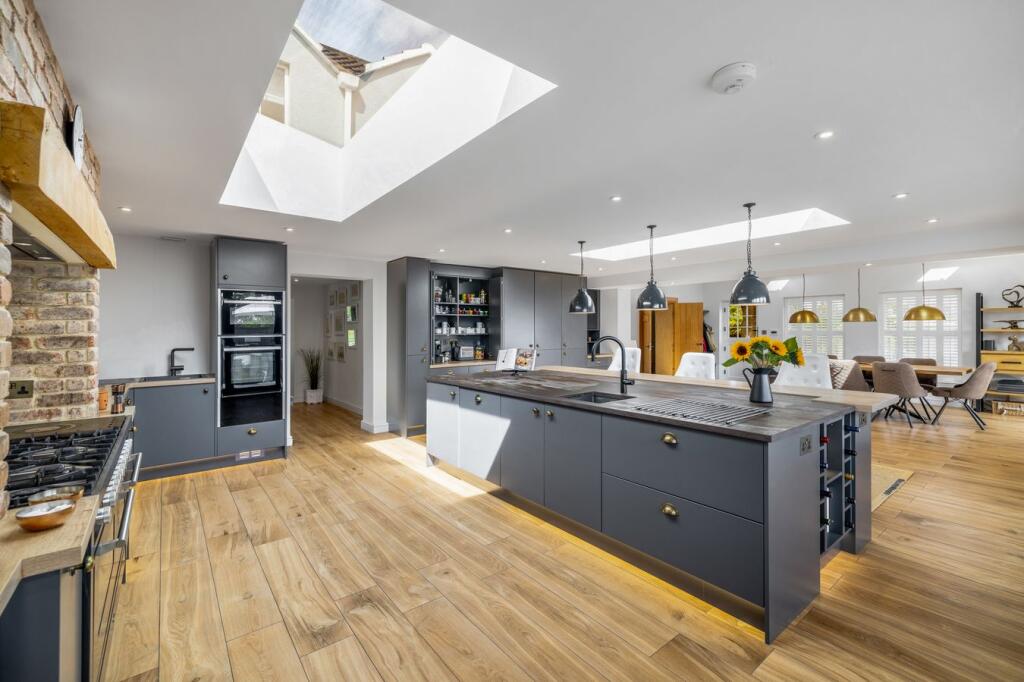 House in Peterborough - View 5