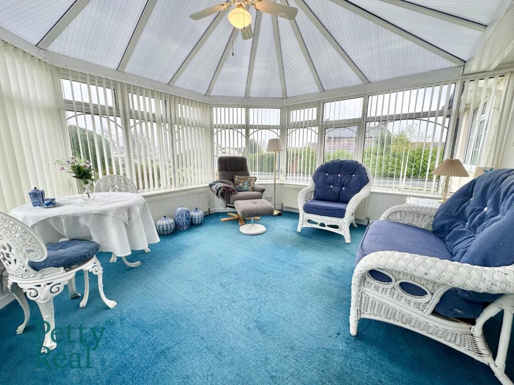 Additional image 6 of Pendle Fields, Fence