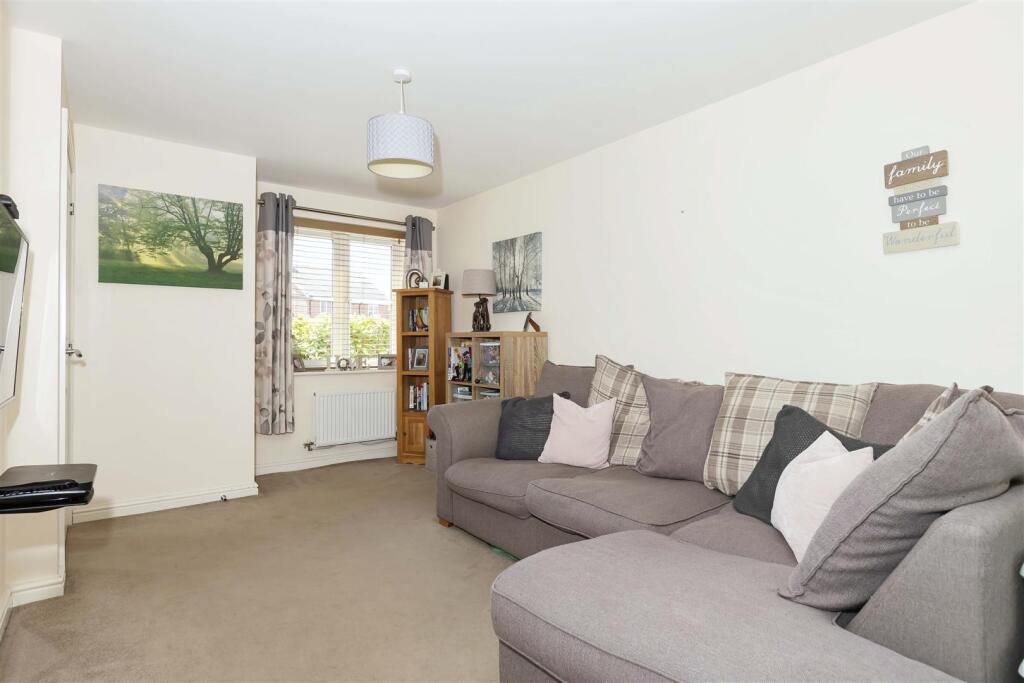 House in West Durrington, Durrington - View 2