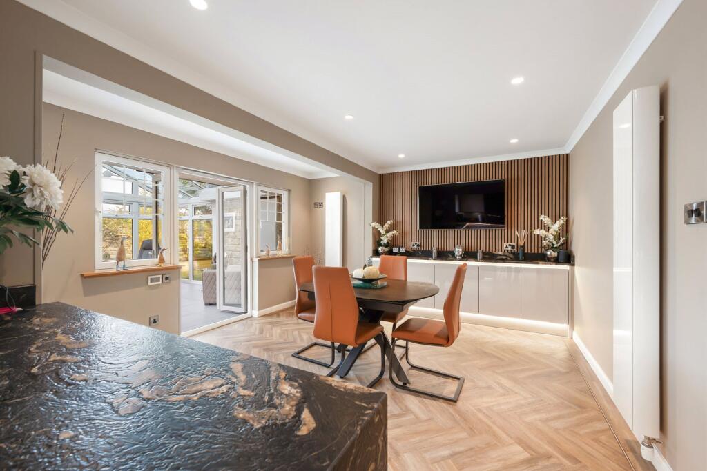 House in Mount Melville, Balone - View 4