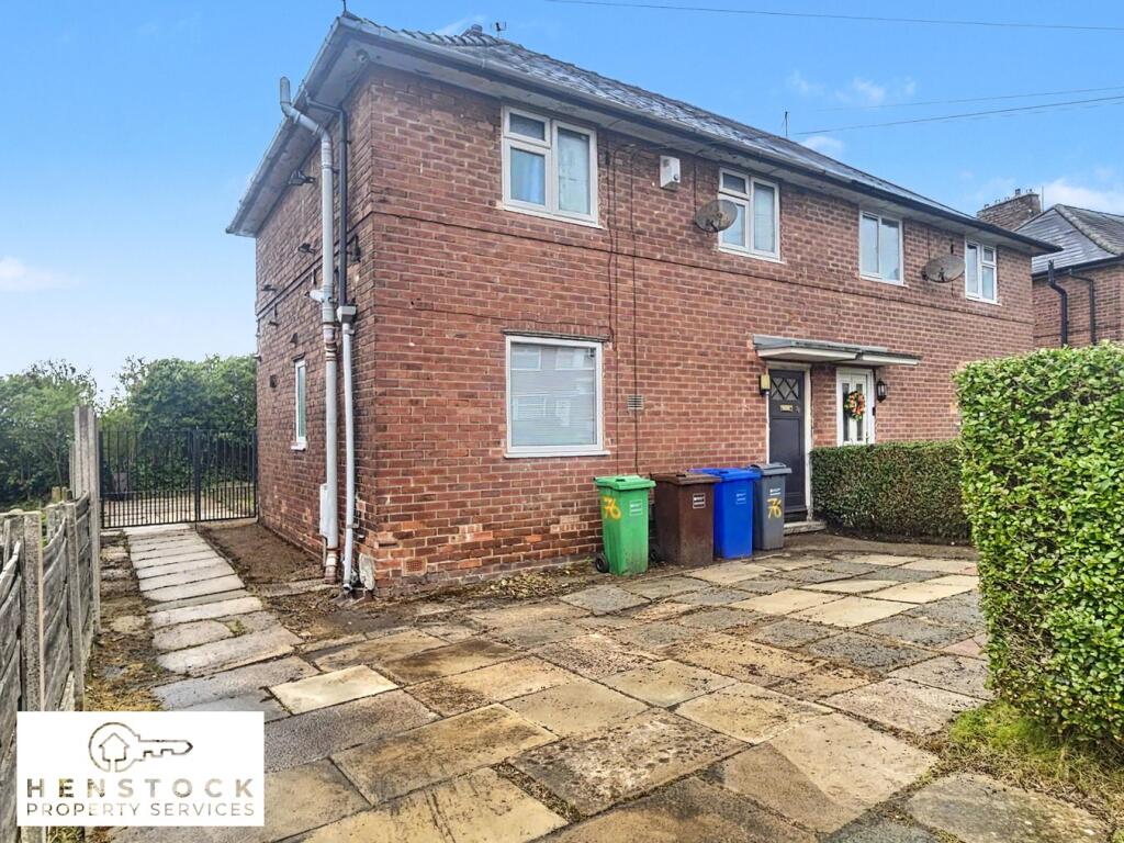 Amesbury Road, Manchester, M9 photo 2