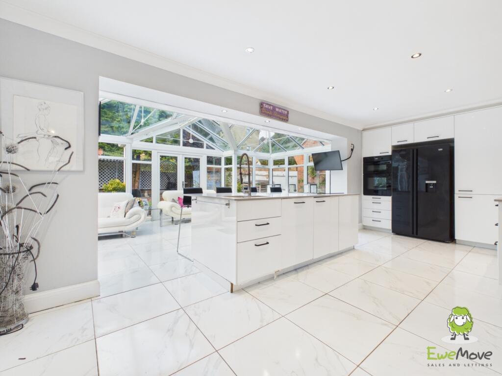 House in Reading - View 4
