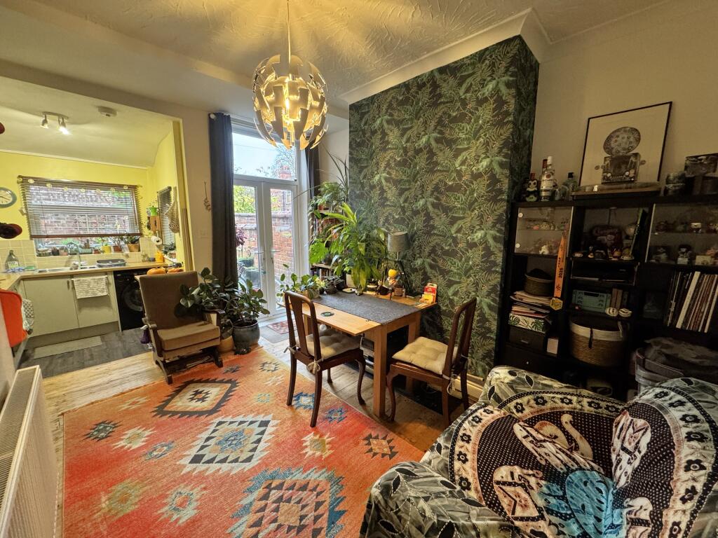 House in Manchester - More