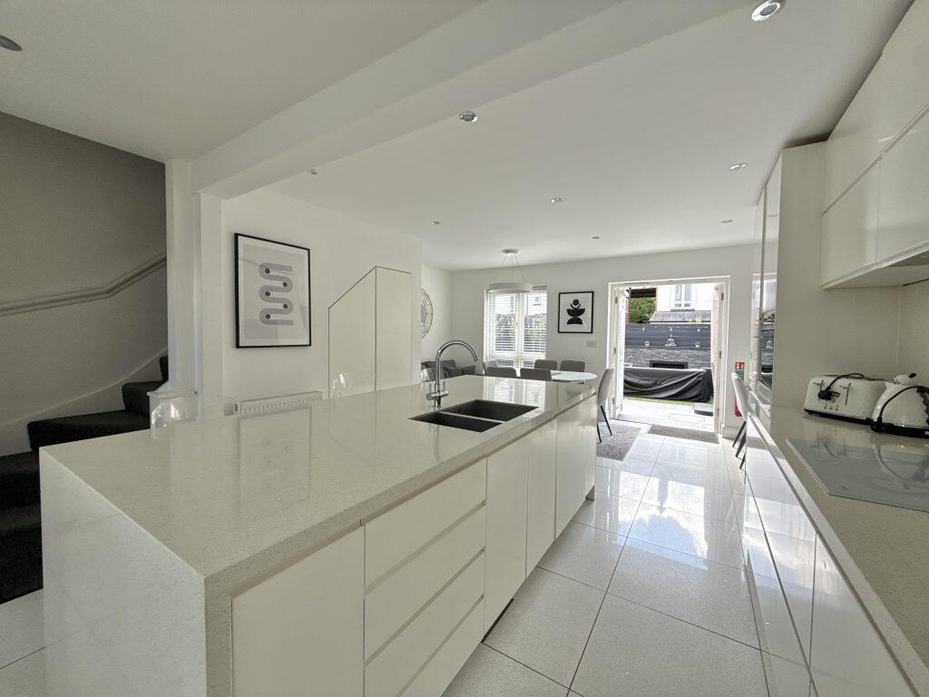 Summerhouse Terrace, Yeovil, Somerset, BA20 photo 4
