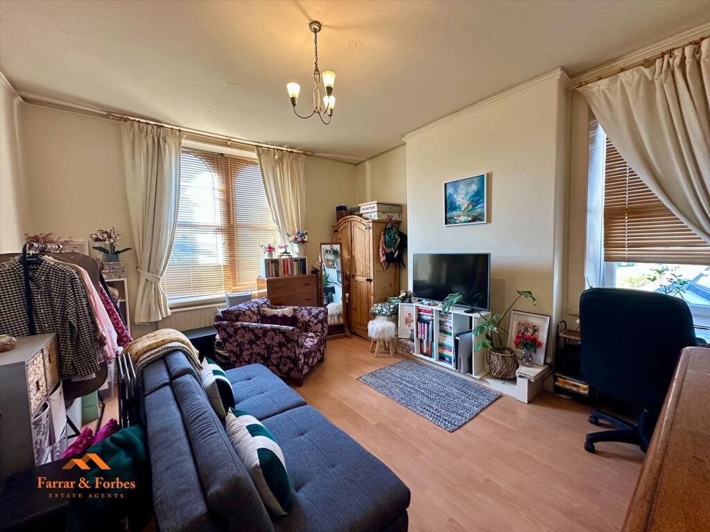 Keighley Road, Colne, BB8 photo 5
