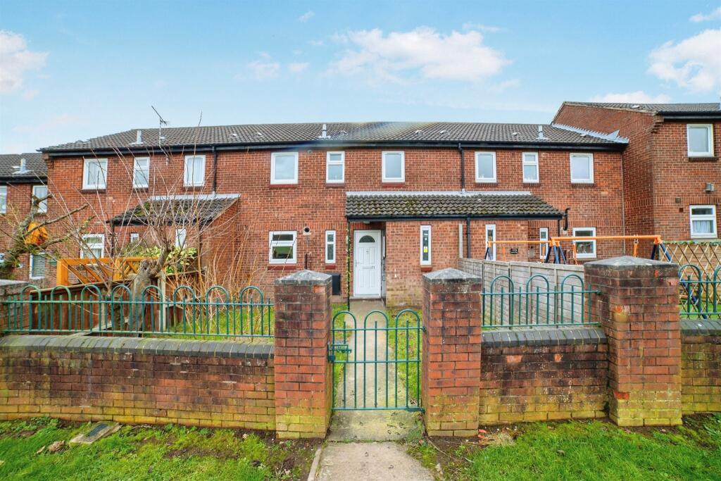 Main image of property: Bentinck Close, Boughton, Newark