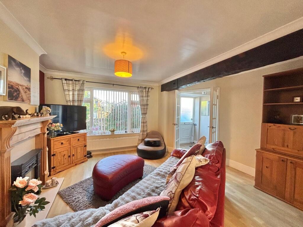 Ullswater Drive, Hucknall, Nottingham photo 2