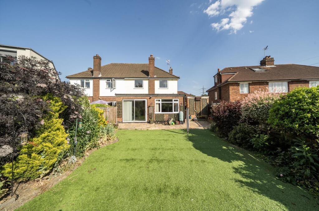 Duncan Way, Bushey, WD23 photo 4