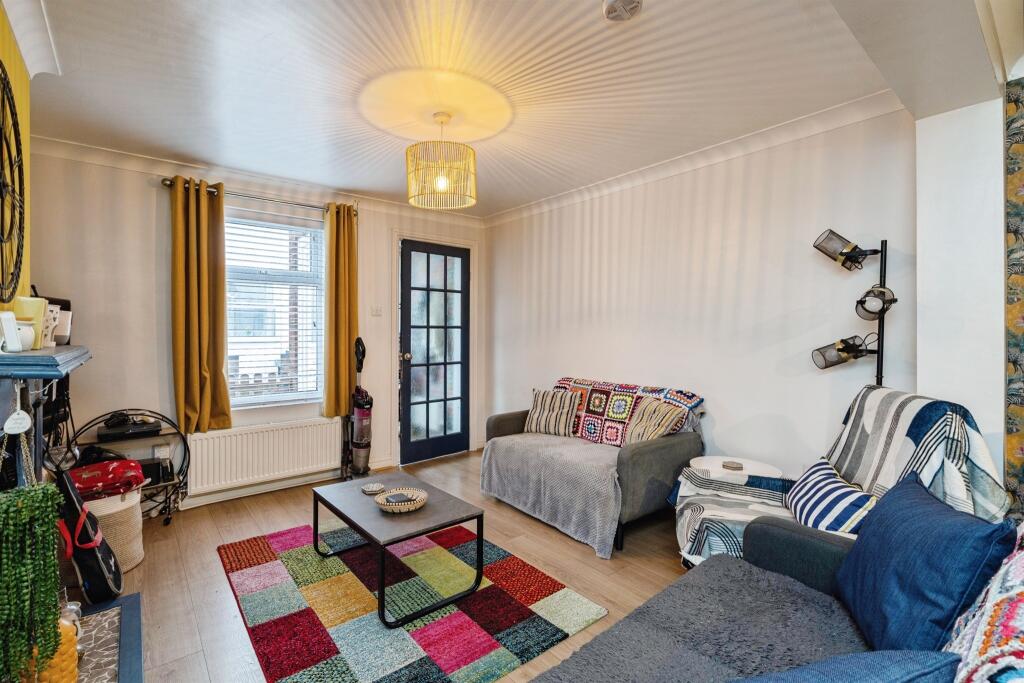 6, Manby Road photo 2