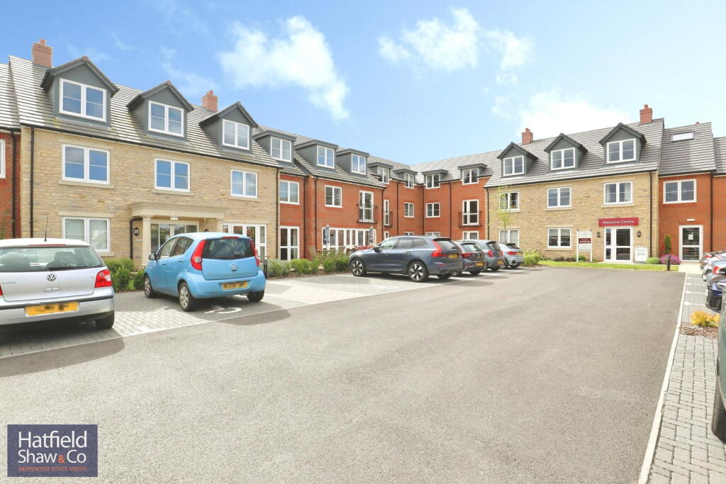 Main image of property: Ellesmere Lodge , Halse Road, Brackley NN13 6EJ