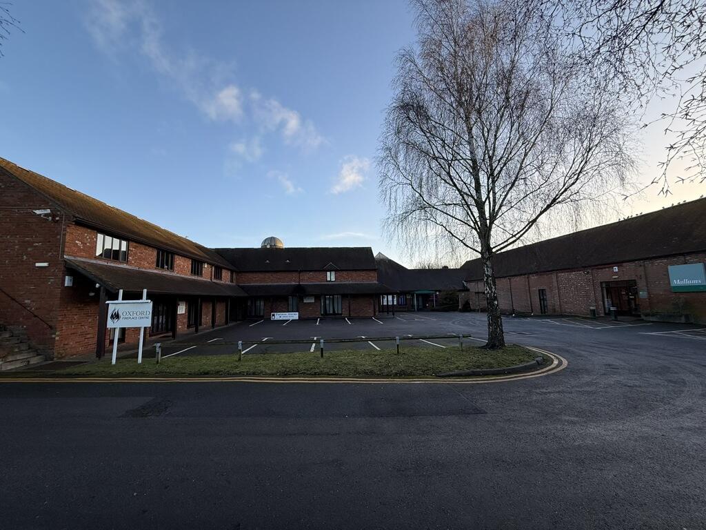 Main image of property: Dunmore Court General, Wootton Road, Abingdon-on-Thames, Oxfordshire OX13 6BH