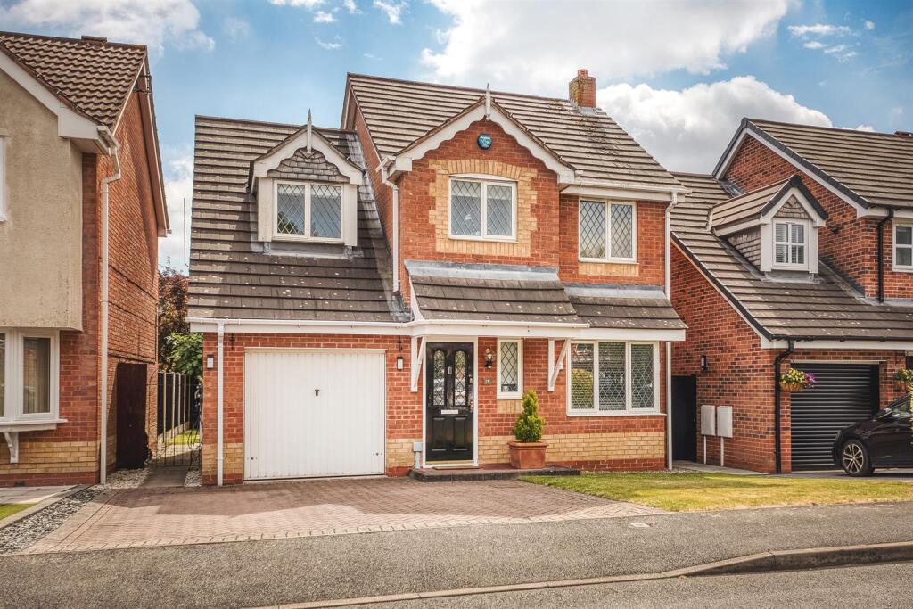 Main image of property: Lawnlea Close, Sunnyhill, Derby