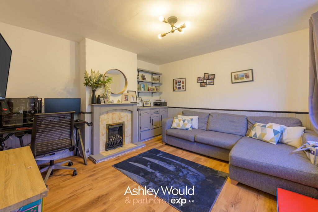 House in Sandwell, West Midlands - View 3