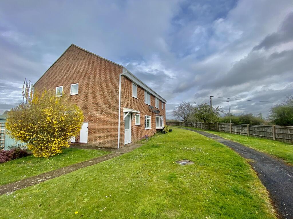 Main image of property: Glebe Court, Botley, SOUTHAMPTON