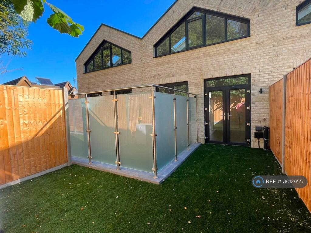 Main image of property: Old Lodge Lane, Purley, CR8