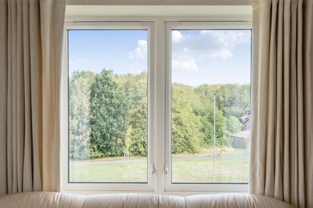 Apartment in Bristol - View 5
