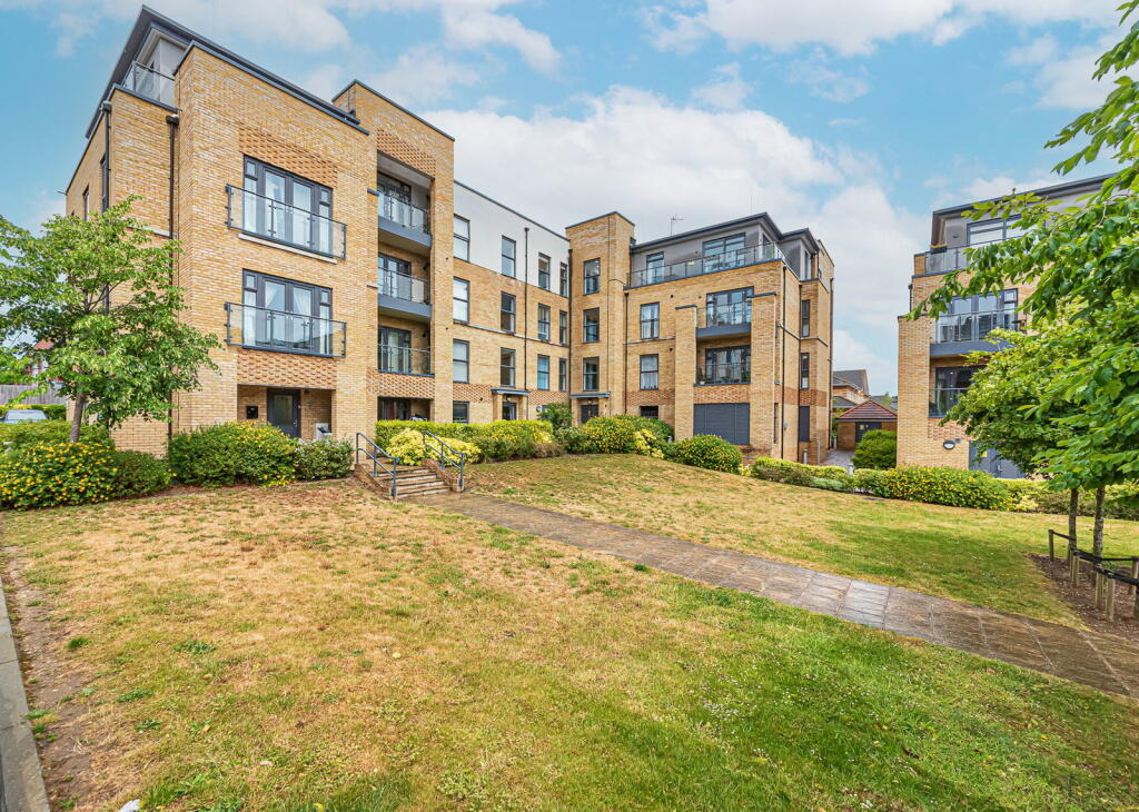 Main image of property: Sterling Square, Broad Lane, Bracknell, RG12