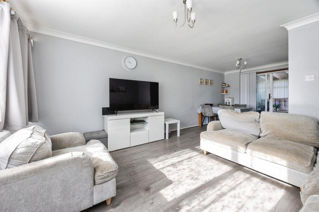 House in Tonbridge - View 4