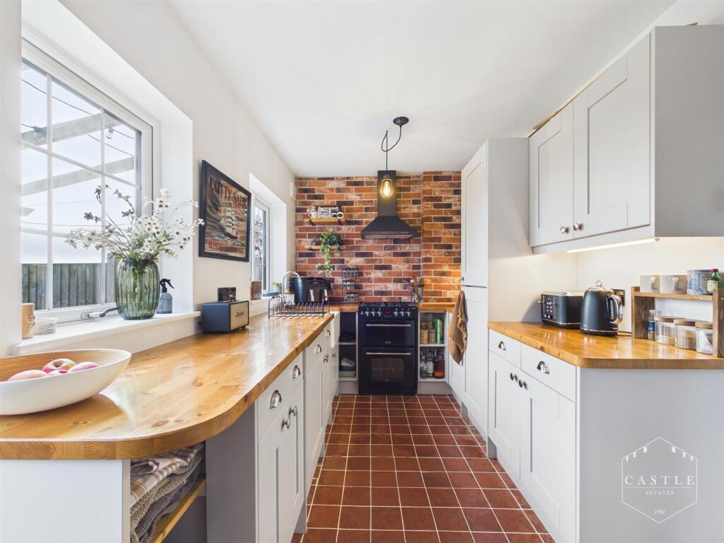 Mill Lane, Sharnford, Hinckley photo 4
