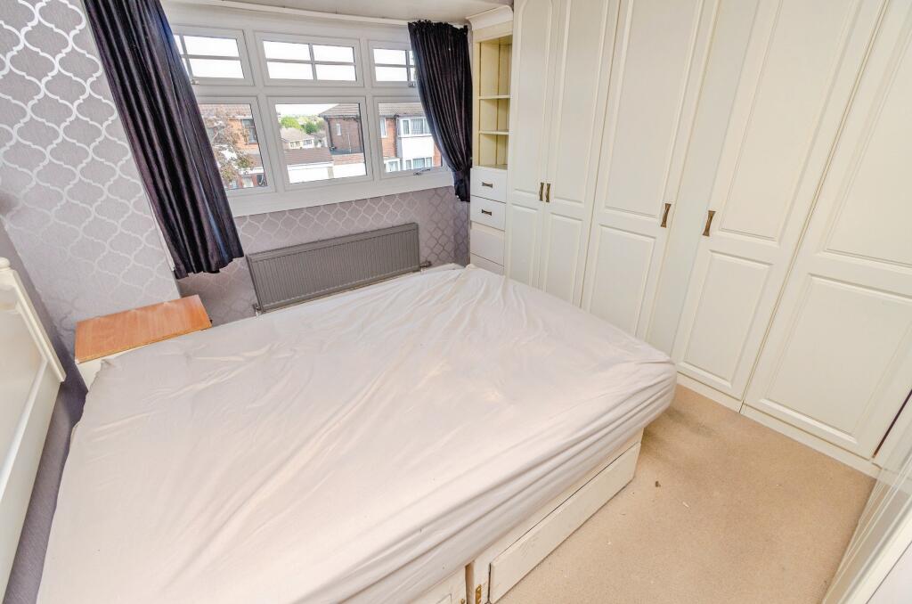 House in Dudley, West Midlands - More