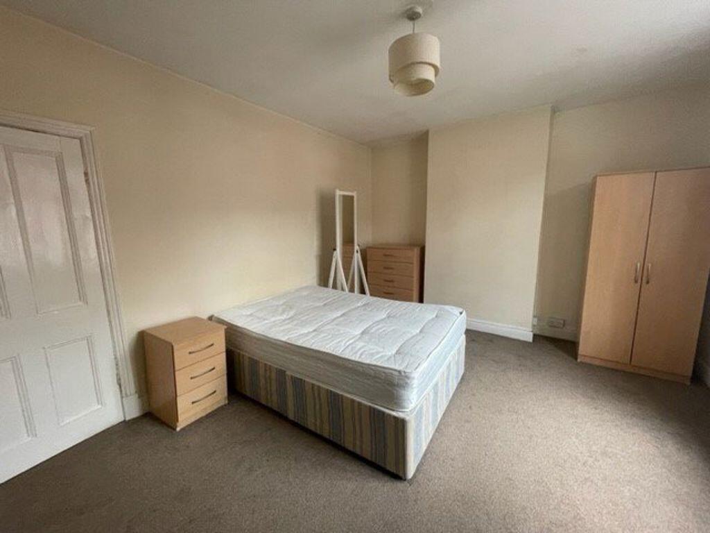 Main image of property: Hartopp Road, Leicester