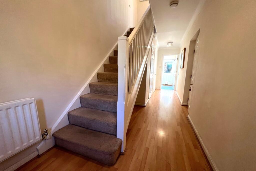 House in London - View 4