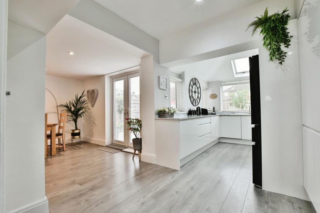 Stanley Drive, Timperley, Altrincham, WA15 – pohled 6