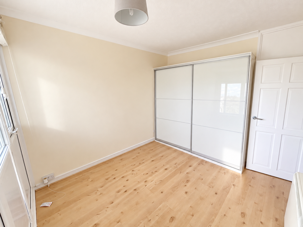 Apartment in Warwick, Milverton, Royal Leamington Spa - View 5
