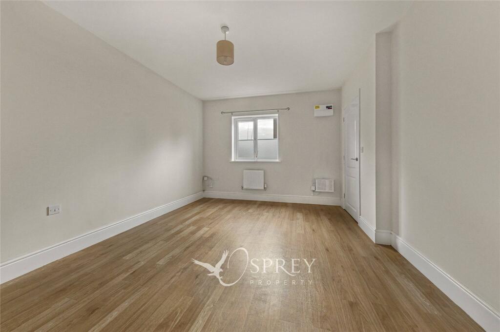 Hillfield Road, Oundle, Northamptonshire, PE8 photo 4