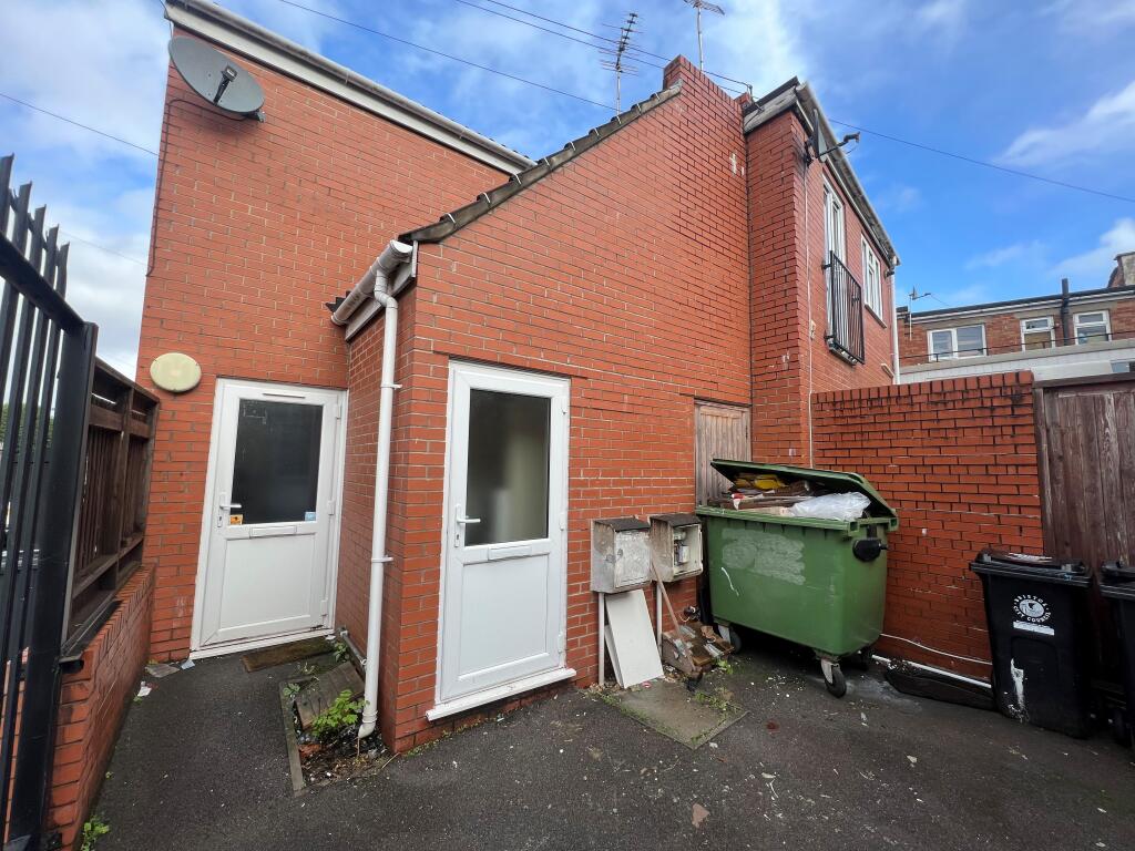 Main image of property: Guinea Lane, Bristol
