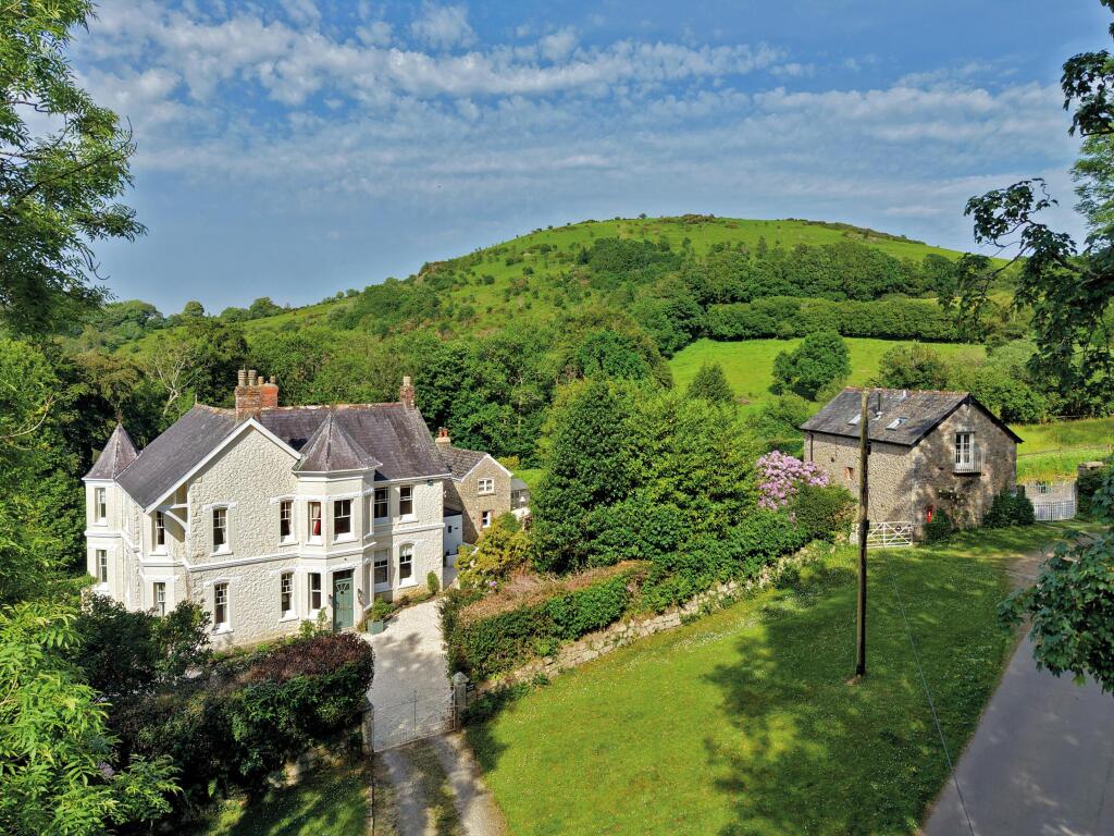 Main image of property: Chagford, Newton Abbot, Devon TQ13