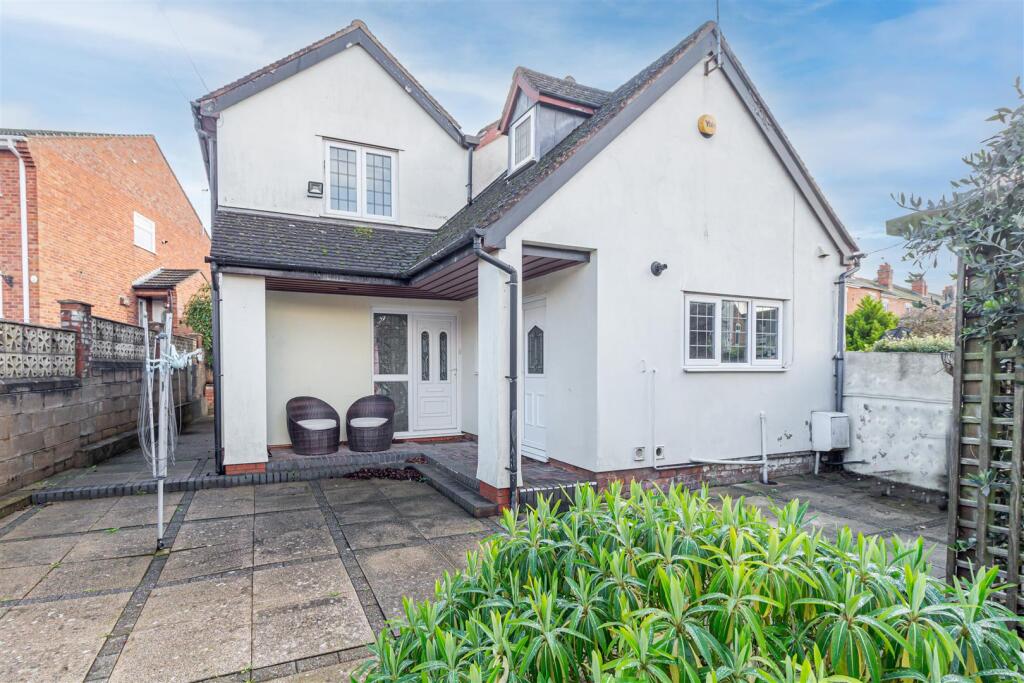 Main image of property: Rainbow Hill, Worcester