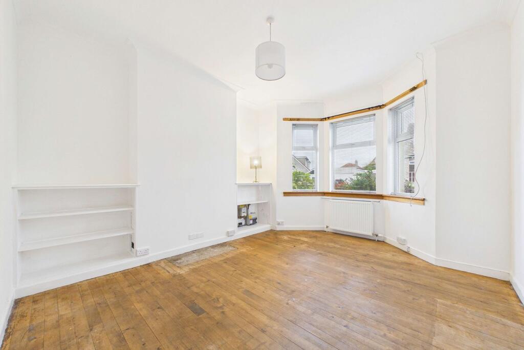 House in Kirkcaldy, Fife - View 2