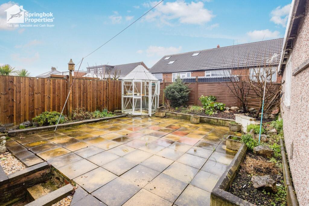 Additional image 20 of Mazebrook Crescent, Gomersal, Cleckheaton, West Yorkshire