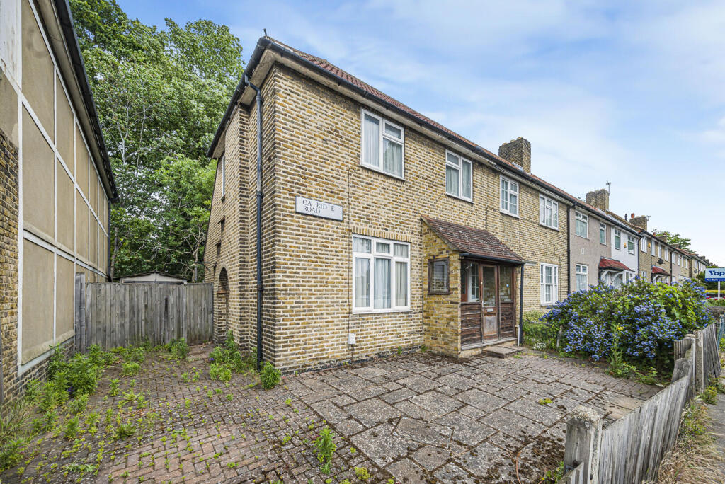 Main image of property: Oakridge Road, Bromley