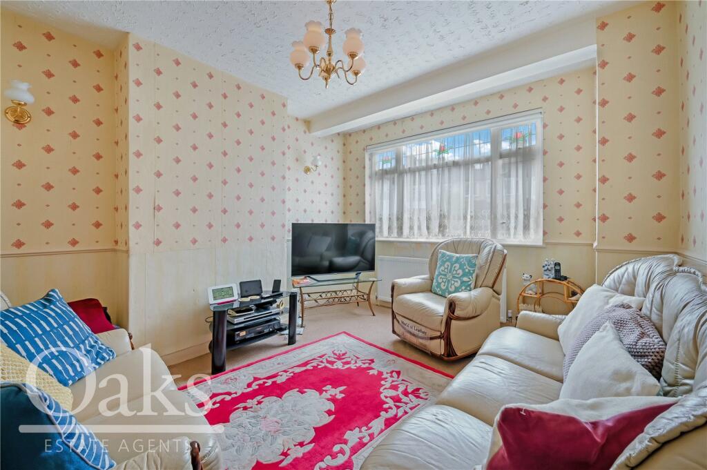 House in London - View 2