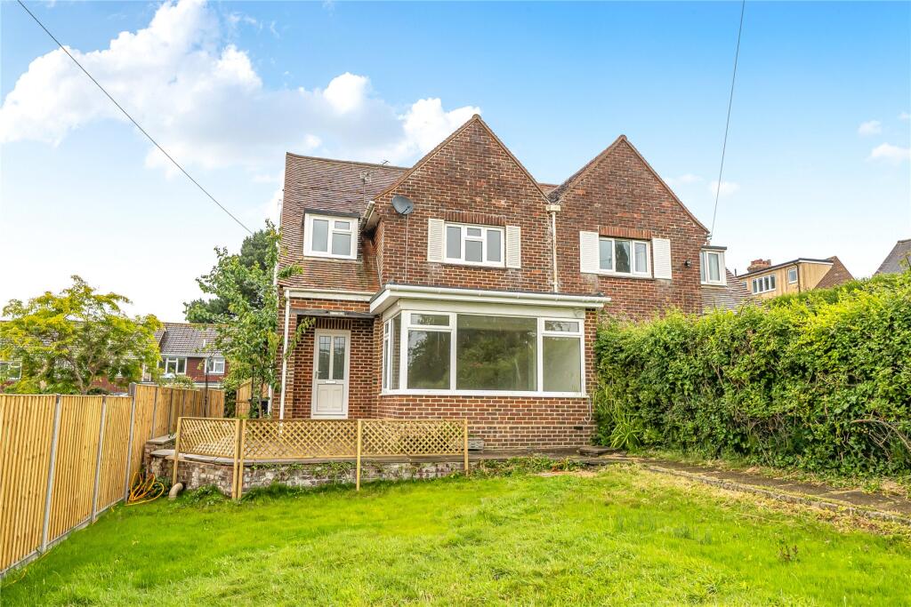 Main image of property: Southern Road, Lymington, Hampshire, SO41