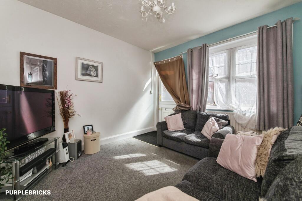 House in Exeter, St Thomas - View 3