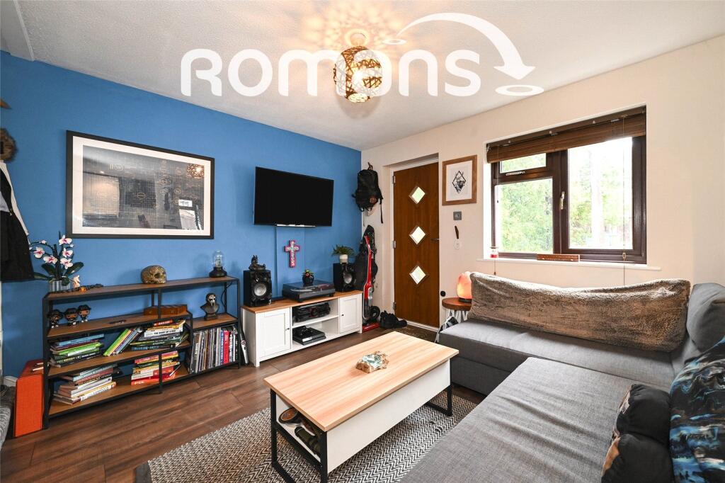 House in Winkfield, Bracknell Forest - More
