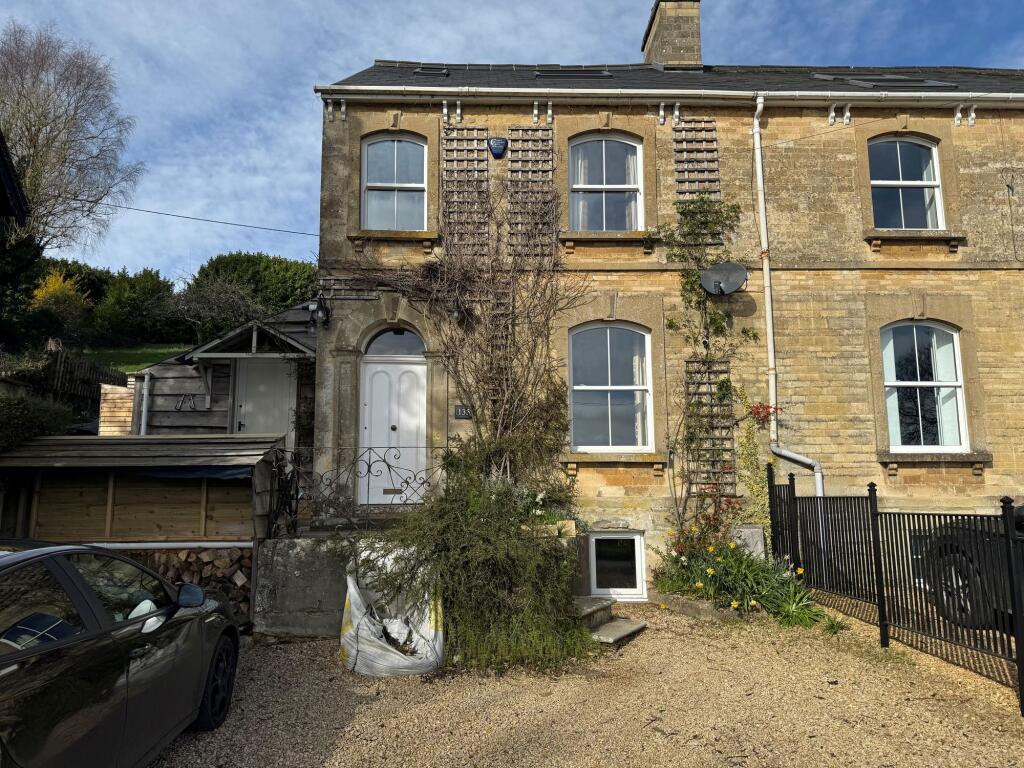 Main image of property: Cheltenham Road, Cirencester, GL7