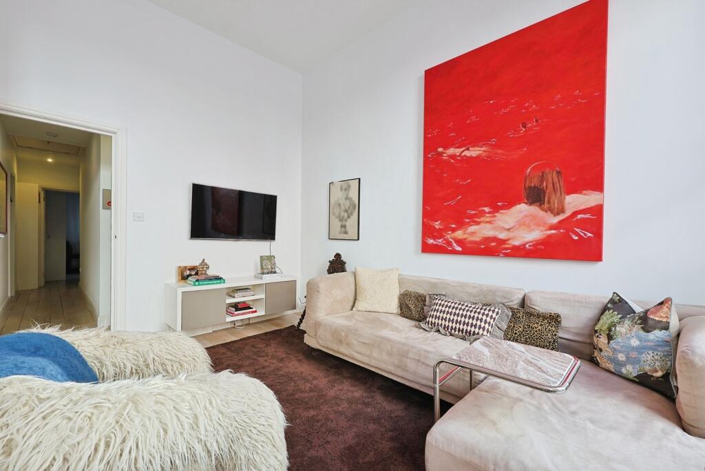 Apartment in London - More