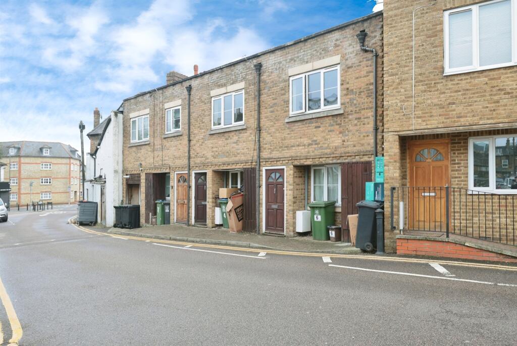 Main image of property: Loates Lane, Watford