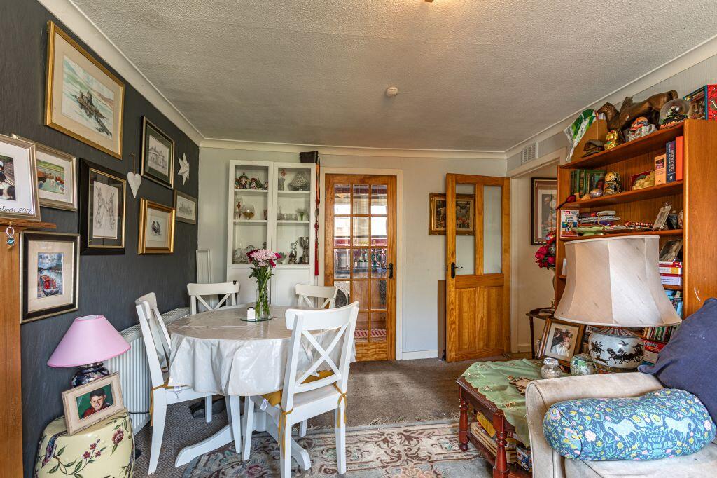 7 Elm Row, Galashiels, TD1 3JH photo 3