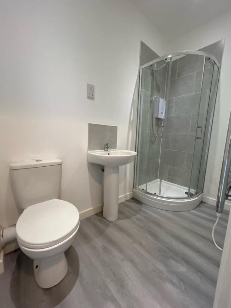 Additional image 6 of Card House, Bingley Road, Bradford, BD9