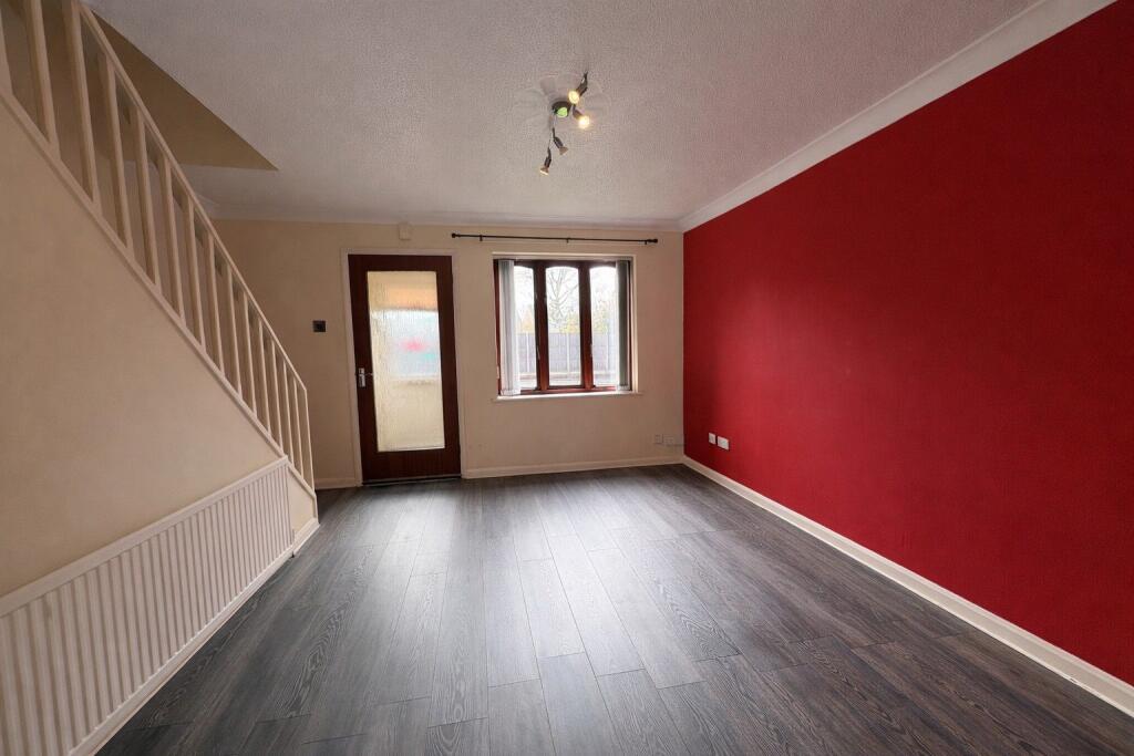 Hulme Close, Kempston photo 3