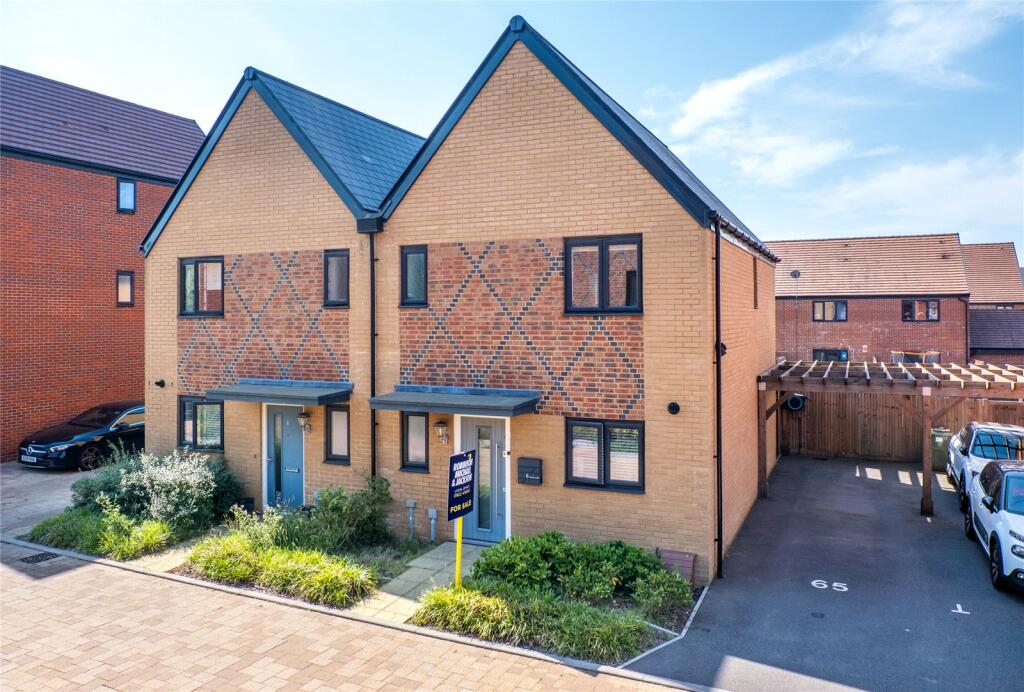 Main image of property: Pearl Close, Langley, Maidstone, Kent, ME17